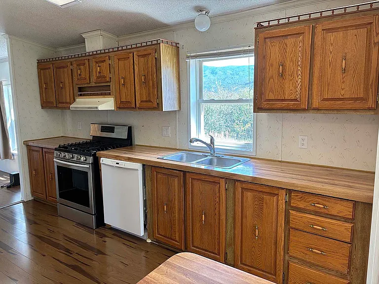 28725 County Road 18 — Photo 22
