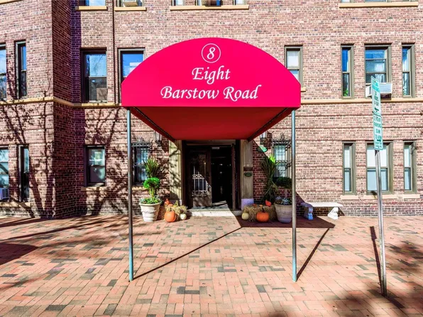 8 Barstow #4C, Great Neck, NY 11021