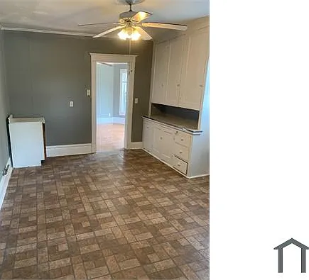 3 bed, $2,288 — Photo 4