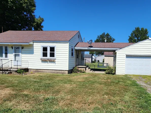 469 E Wilkison St, Montezuma, IN 47862