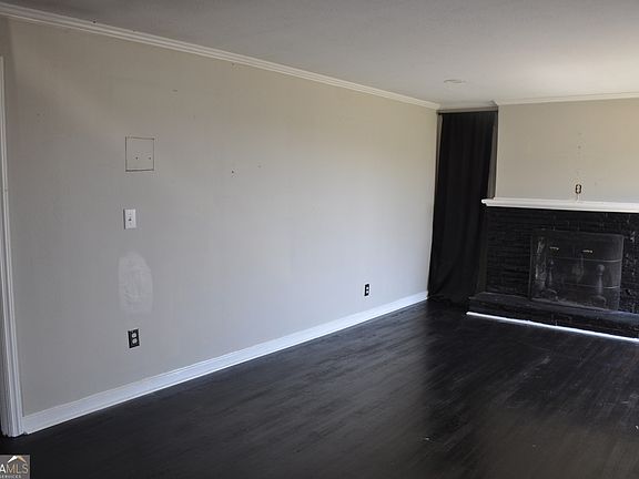 5th image of 1760 State University Dr