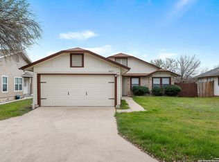 8407 Maple Ridge Dr, San Antonio, TX 78239