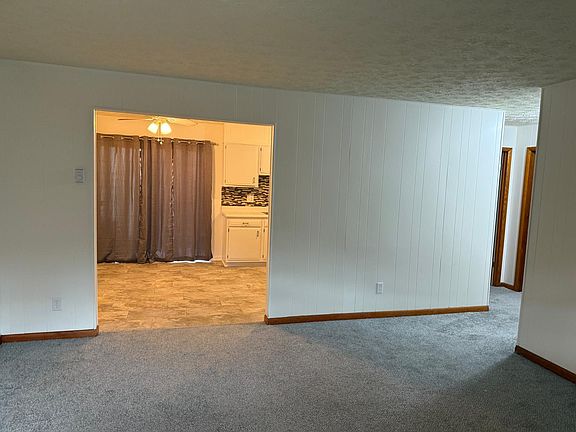 Extra large living room and eat-in kitchen. New carpets, new paint, new appliances, newly remodeled.