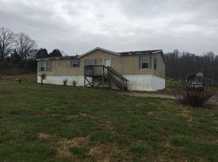 2377 Garrett Hollow Rd, Bowling Green, KY 42101