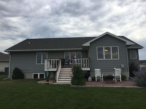 2nd image of 703 11th Avenue Pl