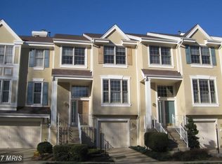 1345 Park Garden Ln, Reston, VA 20194