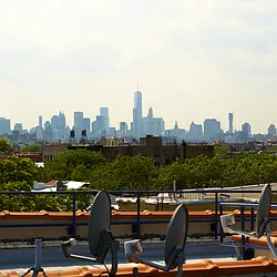 Rented by Rennit Inc.