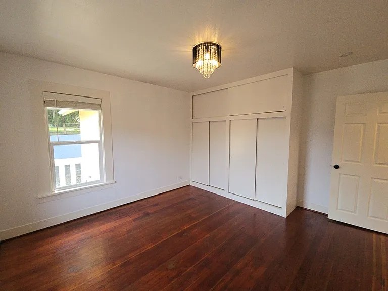526 B St — Photo 19