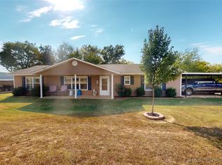 327 Goldbug, Francis, OK 74844