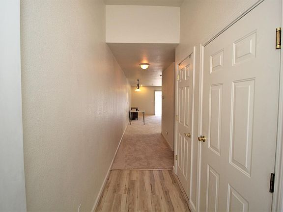 3rd image of 20726 Grove Park Pl #3