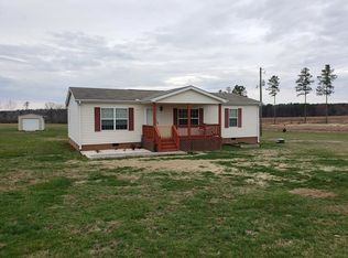 6853 S Hill Rd, Kenbridge, VA 23944