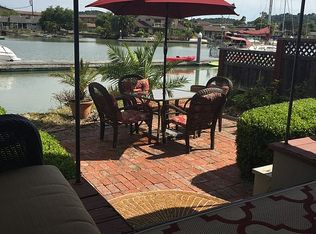 43 Royal Ct, San Rafael, CA 94901