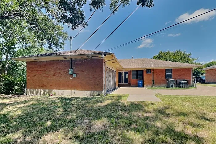 5705 Trailwood Dr — Photo 17
