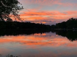 1018 Lakeview Dr, Stafford, VA 22556