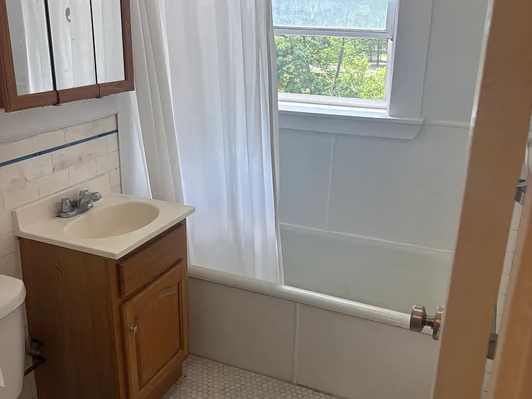 233 Park Dr #24 — Photo 3