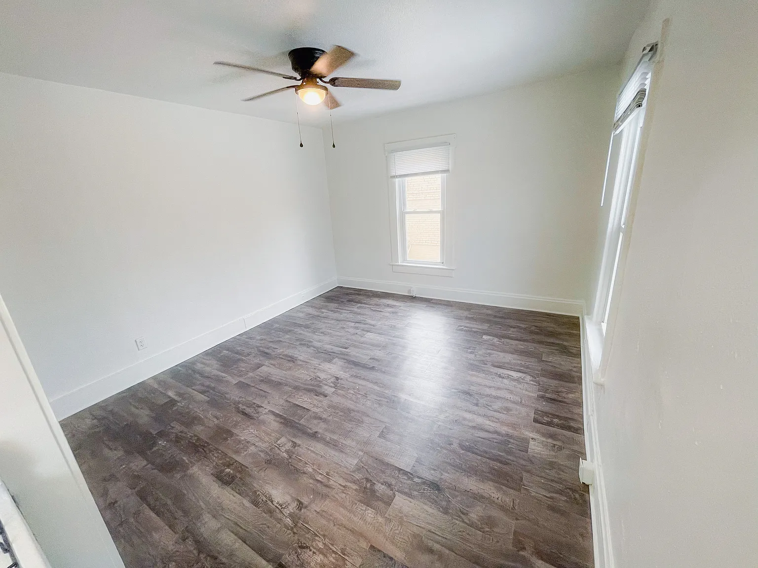 2 bed, $875 — Photo 3