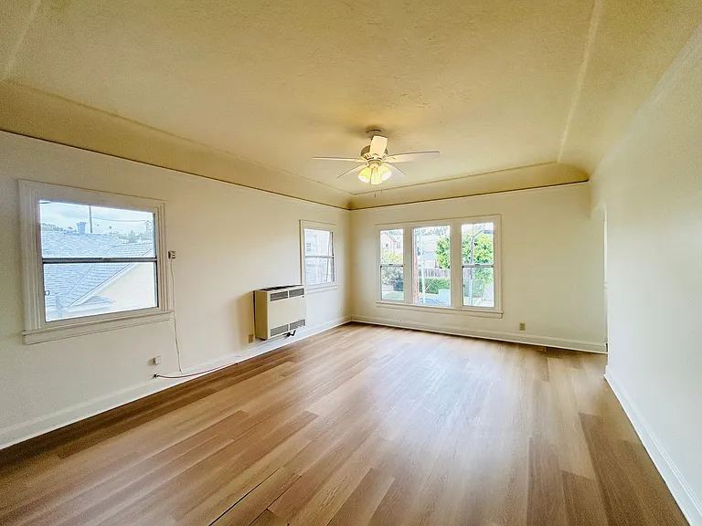 Cimarron Apartments — Photo 2