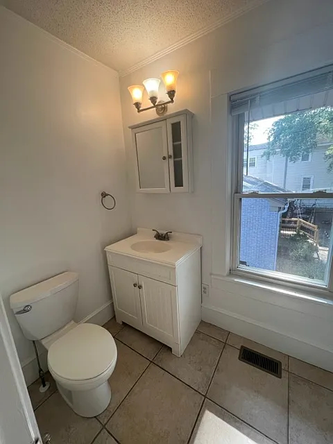 1222 W Market St — Photo 2