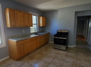 17 Winans Ave APT 2, Newark, NJ 07108