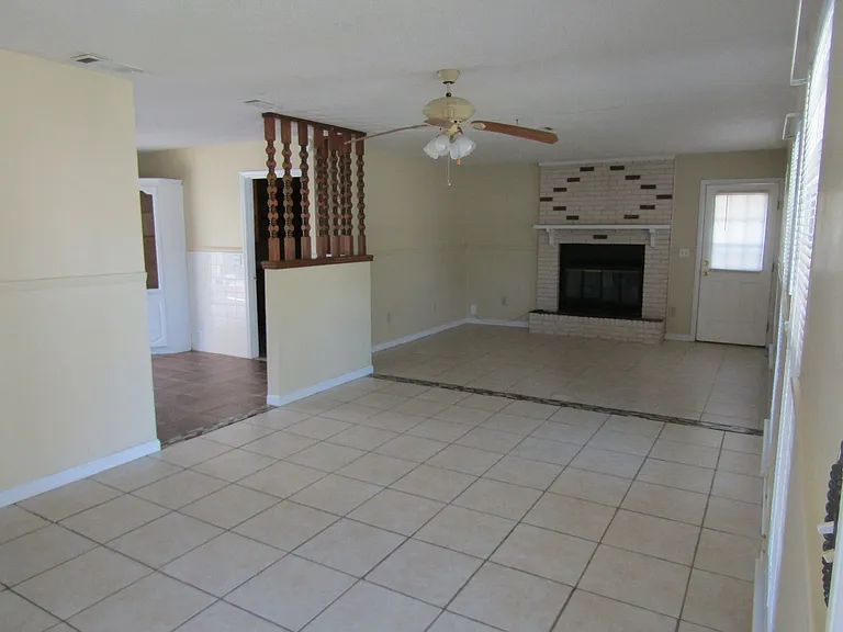 608 Palmetto St — Photo 4