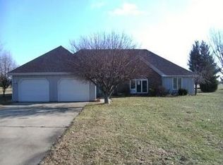 23 S Fairway Dr, Alexandria, IN 46001