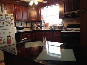 4th image of 2751 Cropsey Ave