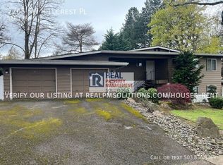 7765 SW Hillcrest Pl, Beaverton, OR 97008