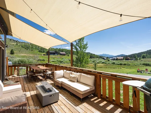 7955 S Fall Creek Rd, Wilson, WY 83014