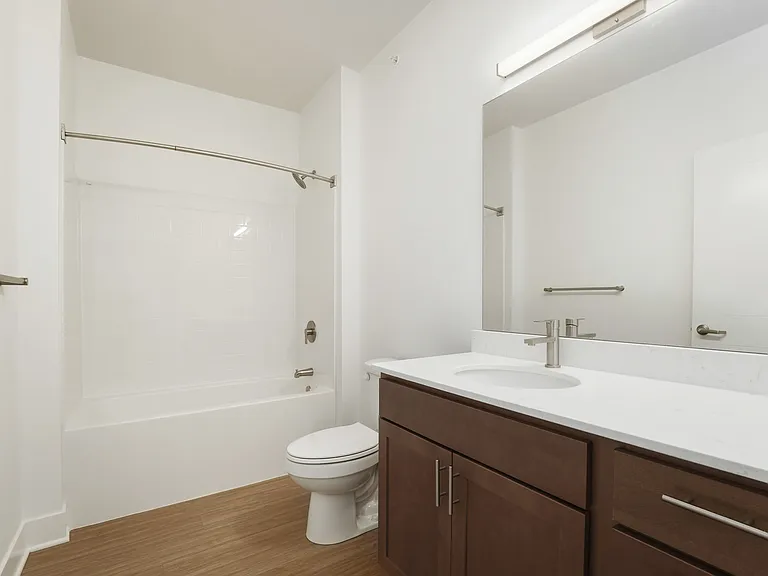 Blair Crossing Apartments — Photo 43