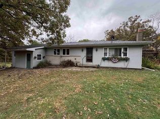 N5616 Biggs Rd, Argyle, WI 53504