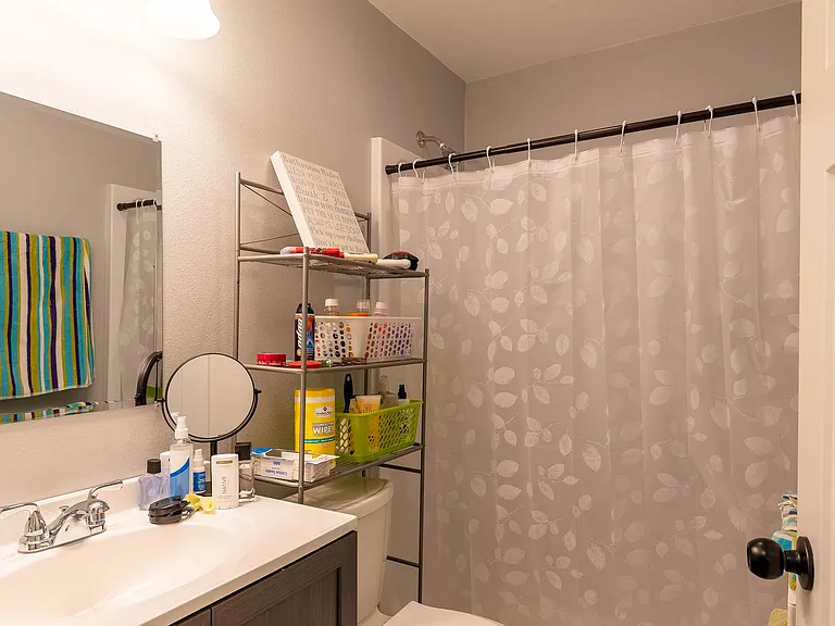 1613 Sharon Dr — Photo 17