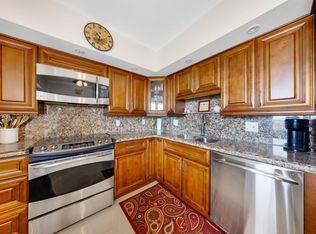 3095 N Course Dr APT 811, Pompano Beach, FL 33069