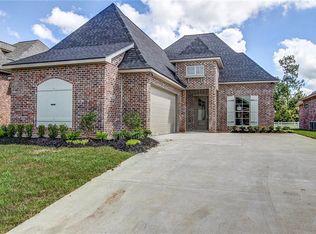 5811 Willow Ridge Dr, Lake Charles, LA 70605
