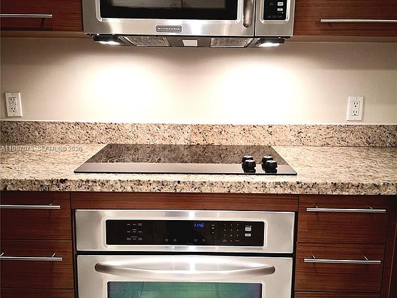 5th image of 2641 N Flamingo Rd APT 2607N