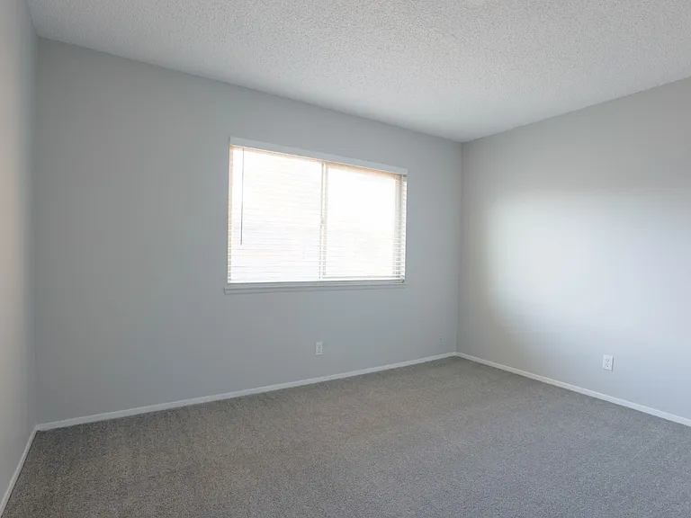 6222 Meadow View Ln — Photo 6