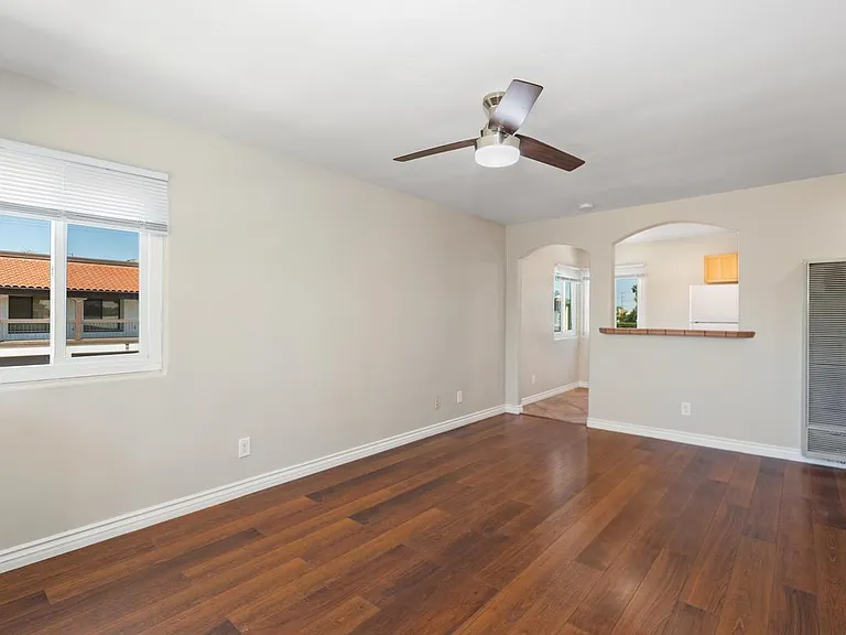 2904 Adams Ave — Photo 3