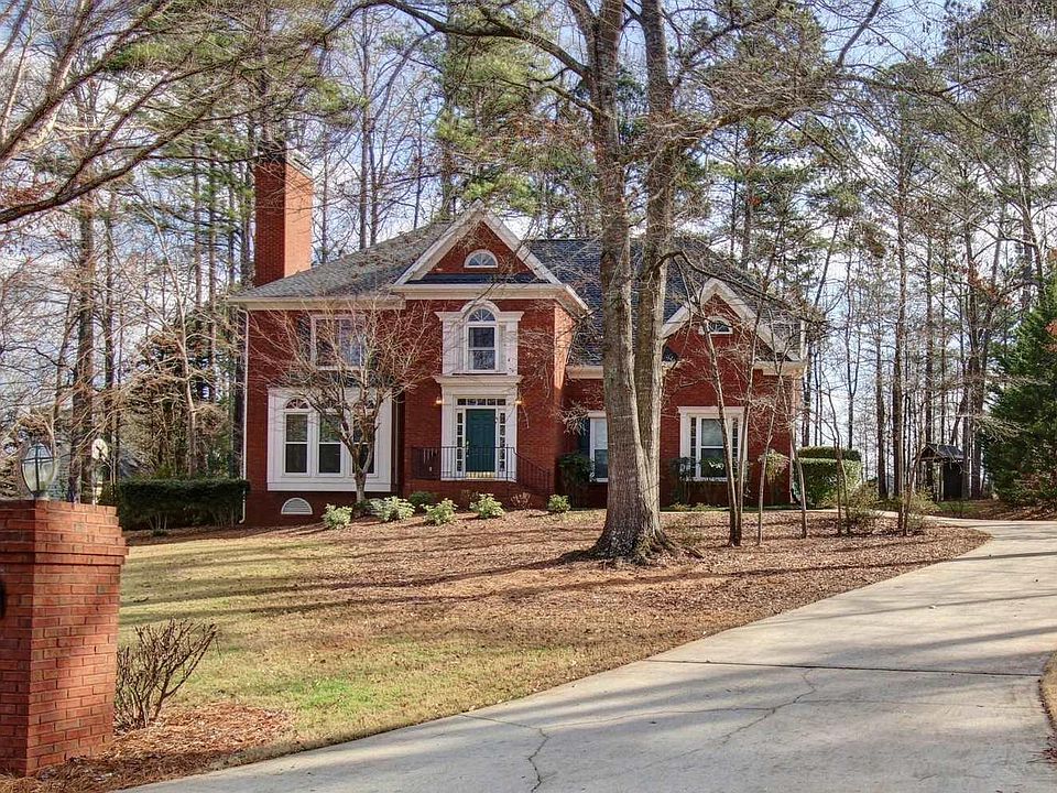1st image of 350 Northcrest Dr