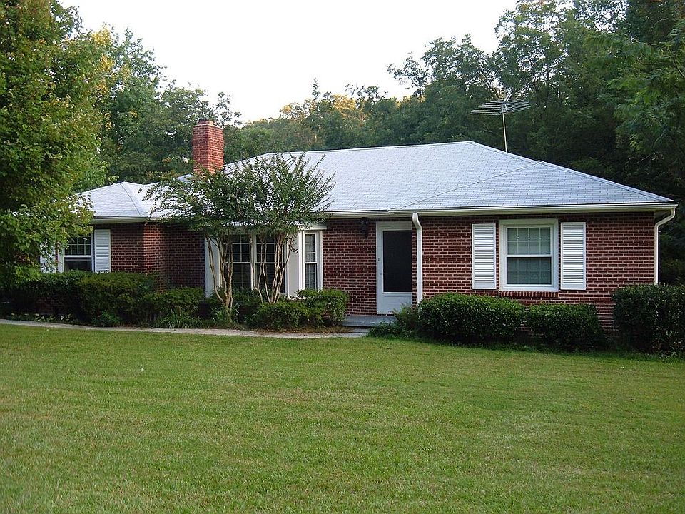 1089 Woodland Way