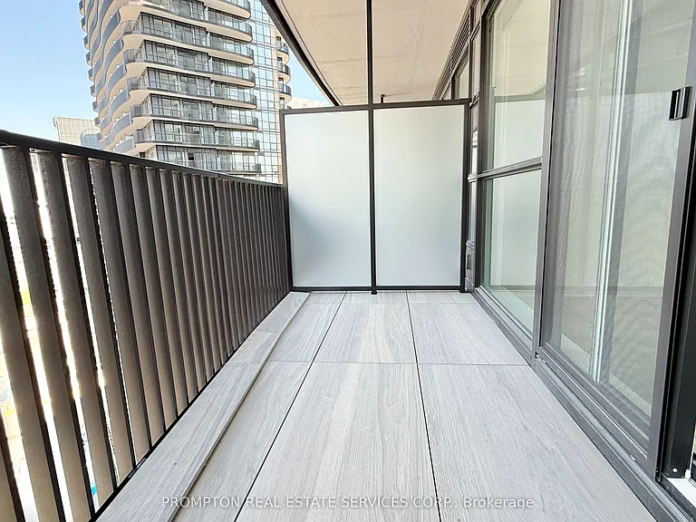 18 Esther Shiner Blvd #1606 — Photo 18