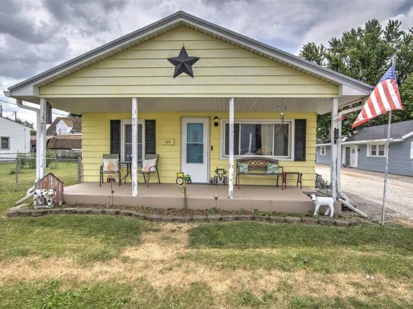 105 W South St, Oakley, IL 62501