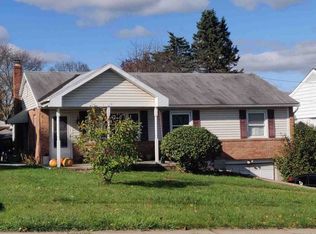 1721 New Holland Rd, Reading, PA 19607