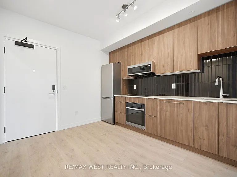 2501 Saw Whet Blvd #521 — Photo 9