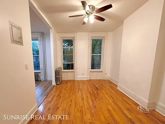 Living room, photo 7