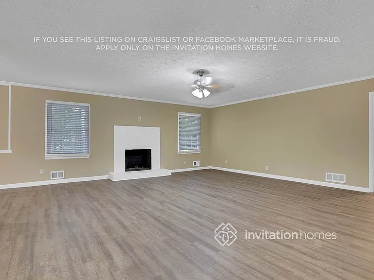 1925 Old Concord Dr SE — Photo 4