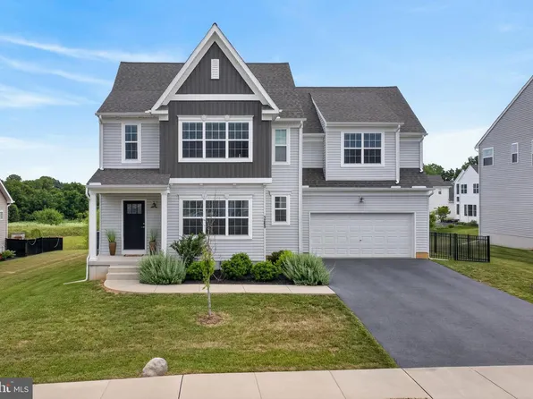 1269 Homestead Ln, Lancaster, PA 17601