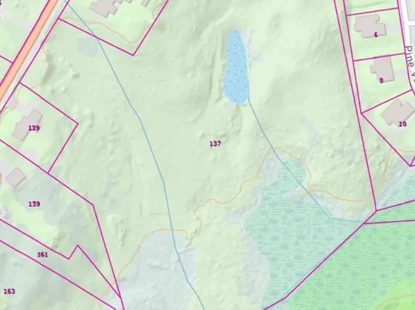 137 South St, Auburn, MA 01501