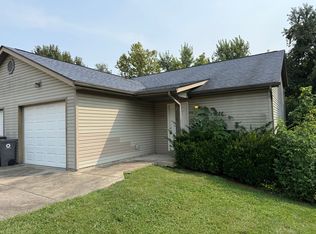 158 E Willow Ct, Bloomington, IN 47401
