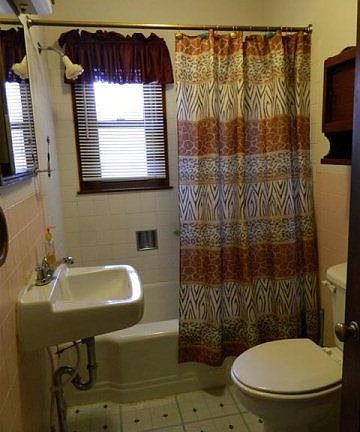 5th image of 333 Clinton Ave