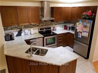 39 Wharfside Ln, Toronto, ON M1C 5K8