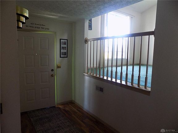 3rd image of 5823 Whitehaven Dr